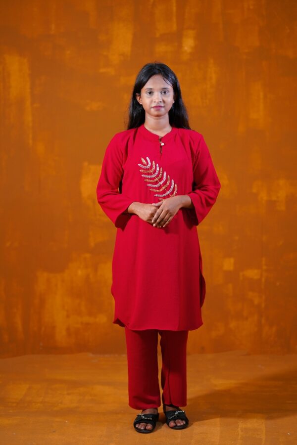 Girls -2 piece - Image 4